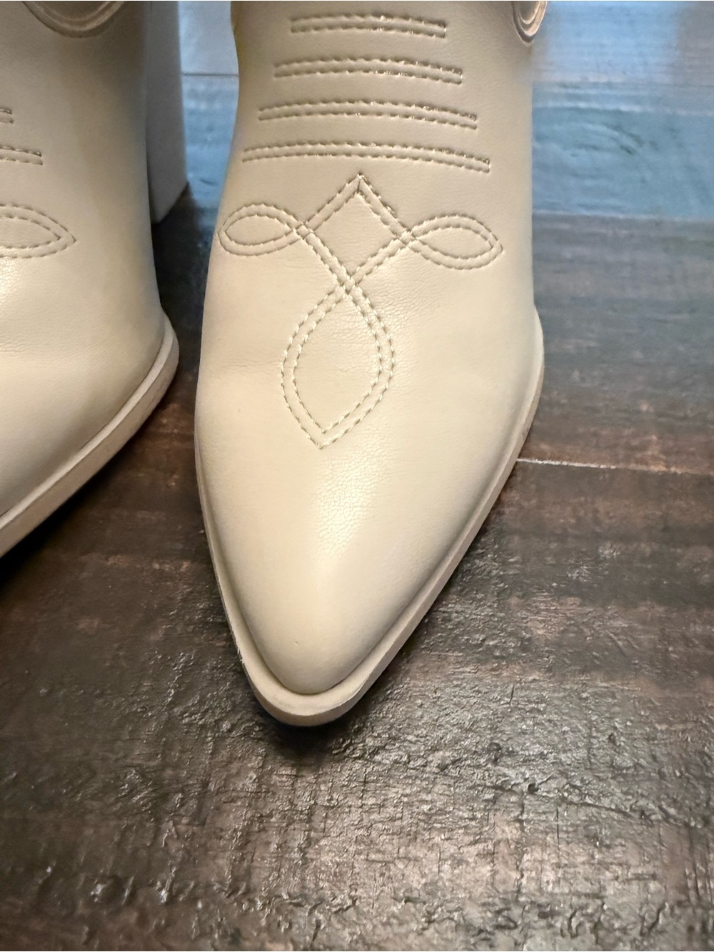 Steve Madden Lasso Bone Leather Boots - Picture 7 of 14